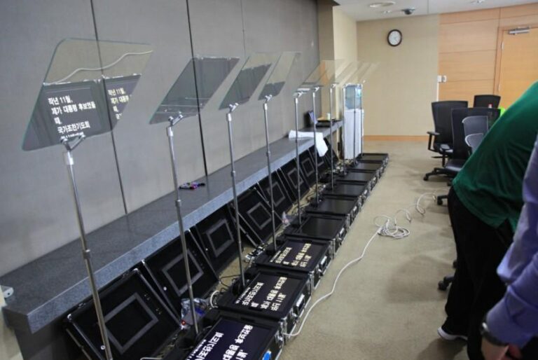 Top 10 Best Teleprompter Glass Manufacturers & Suppliers in China